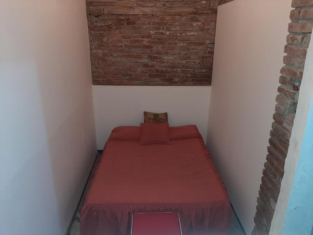 Plaza Hostel Sj 2 Salta Exterior photo