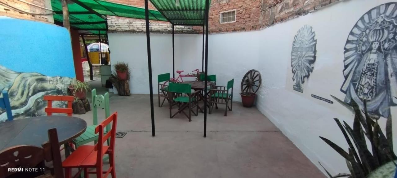 Plaza Hostel Sj 2 Salta Exterior photo